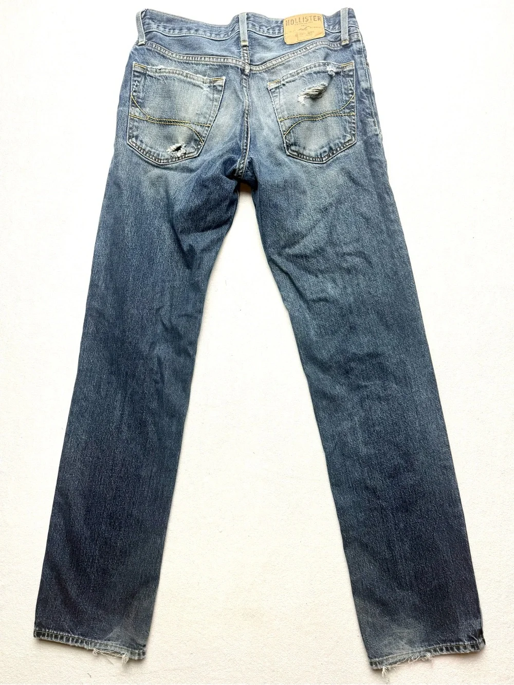 Hollister Distressed Straight Jeans in Faded Blue